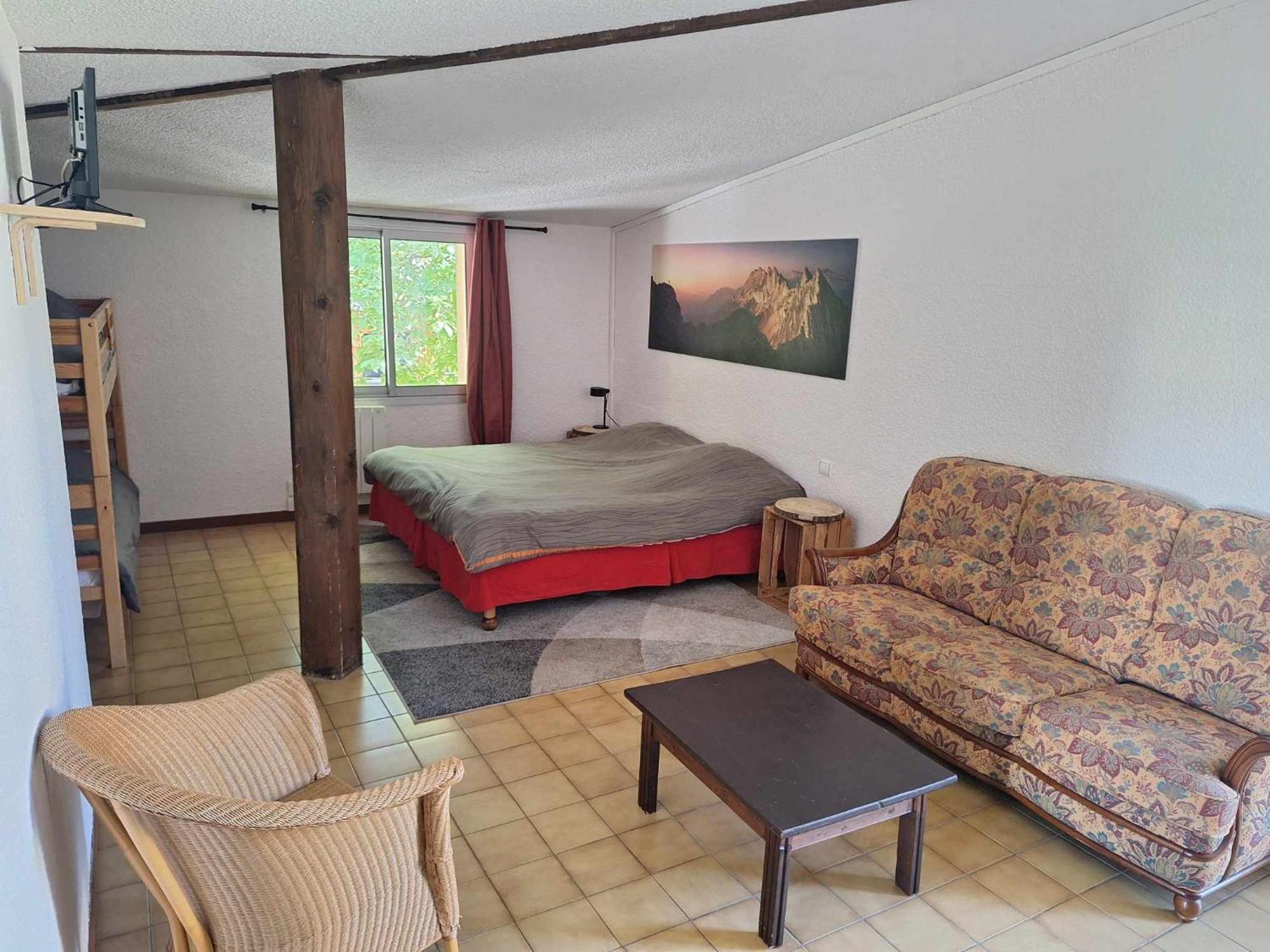Hotel Le Connetable Сен-Бонне-ан-Шамсор Екстер'єр фото